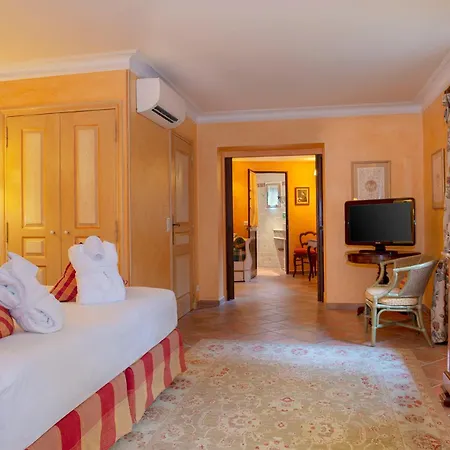 La Bastide Du Calalou; Bw Signature Collection 4*