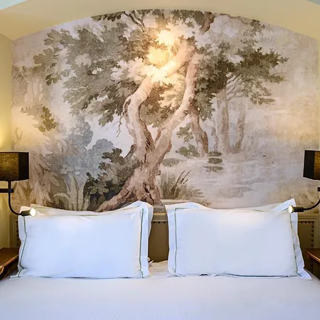 La Bastide Du Calalou; Bw Signature Collection Hotel Moissac-Bellevue