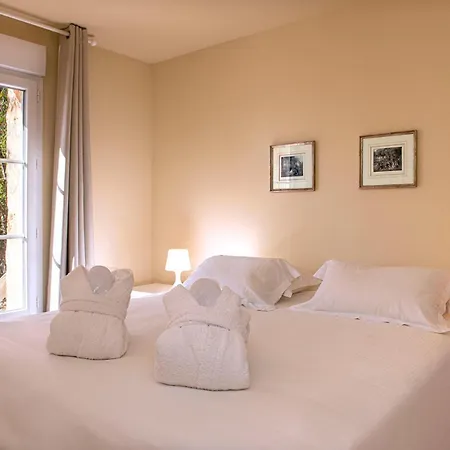 La Bastide Du Calalou; Bw Signature Collection Hotel Moissac-Bellevue
