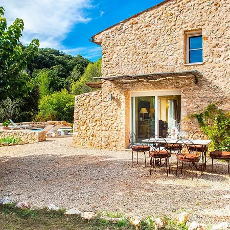 La Bastide Du Calalou; Bw Signature Collection