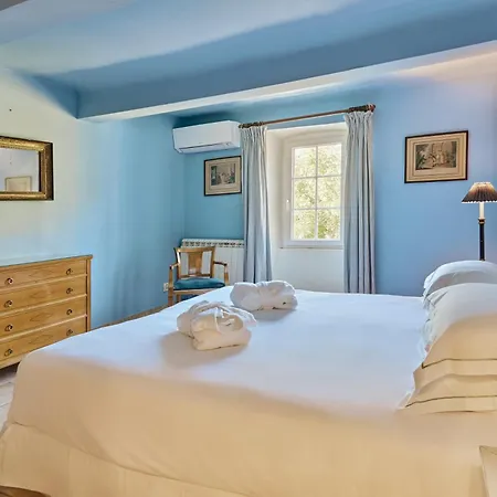 La Bastide Du Calalou; Bw Signature Collection Hotel Moissac-Bellevue